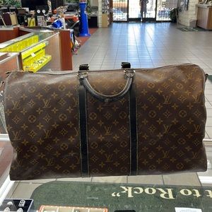 Louis Vuitton keepall travel bag